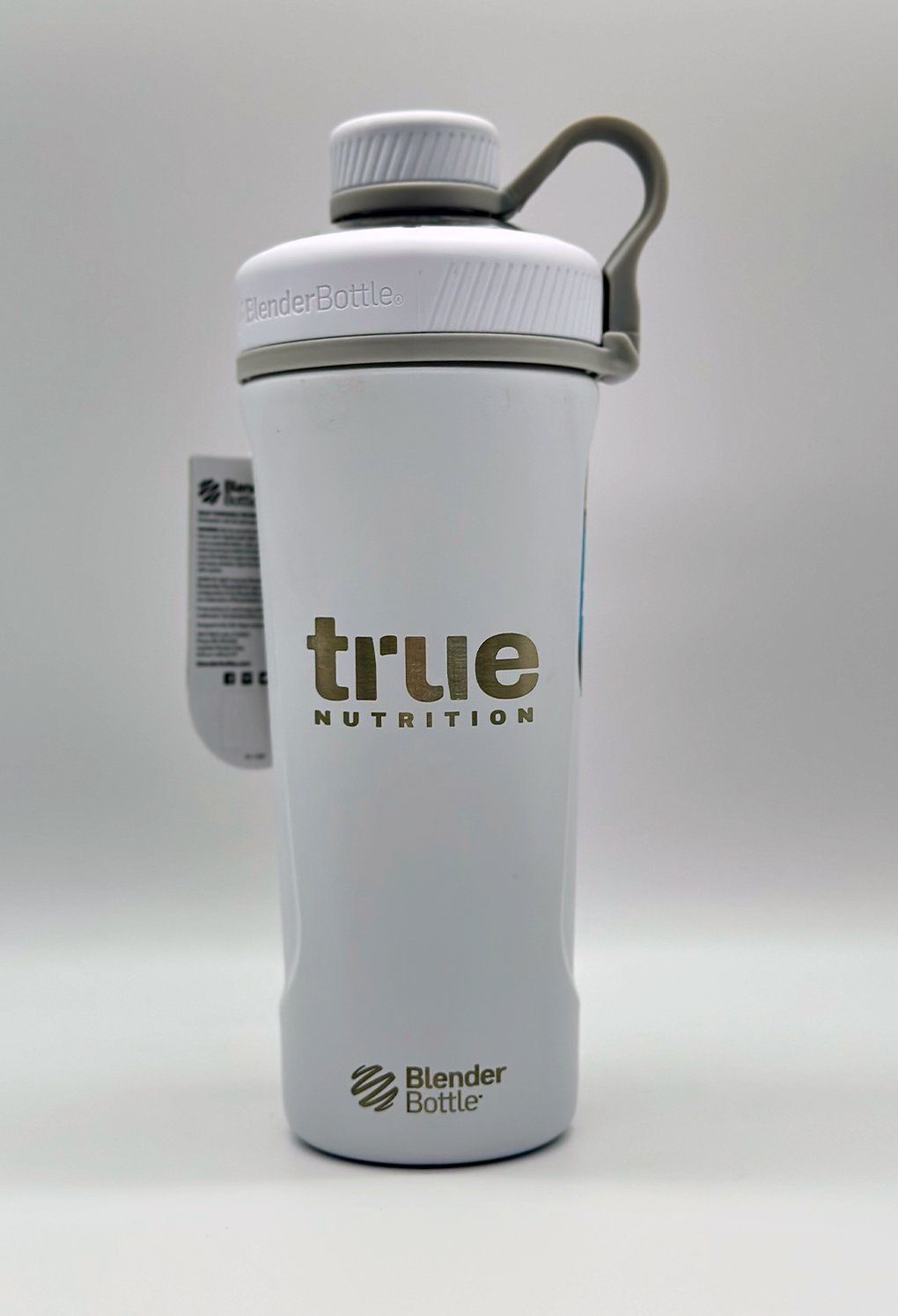 http://truenutrition.com/cdn/shop/products/radian-white-front_1024x.png?v=1675270549